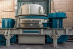 نمای روبه‌رو سنگ‌شکن VSI مدل VLS-900 با رانش دوموتوره، ساخت راکول کراشر